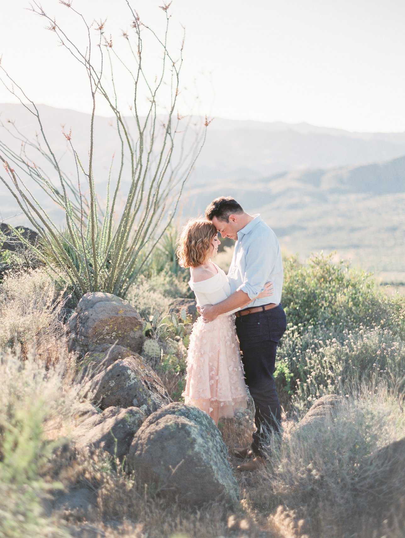 Desert engagement photos - Scottsdale Wedding Photographer | Rachel Solomon Photography_8547
