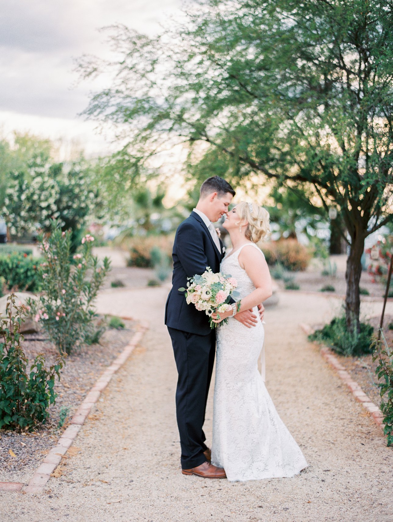 Windmill Winery wedding photos - Scottsdale Wedding Photographer | Rachel Solomon Photography_8600
