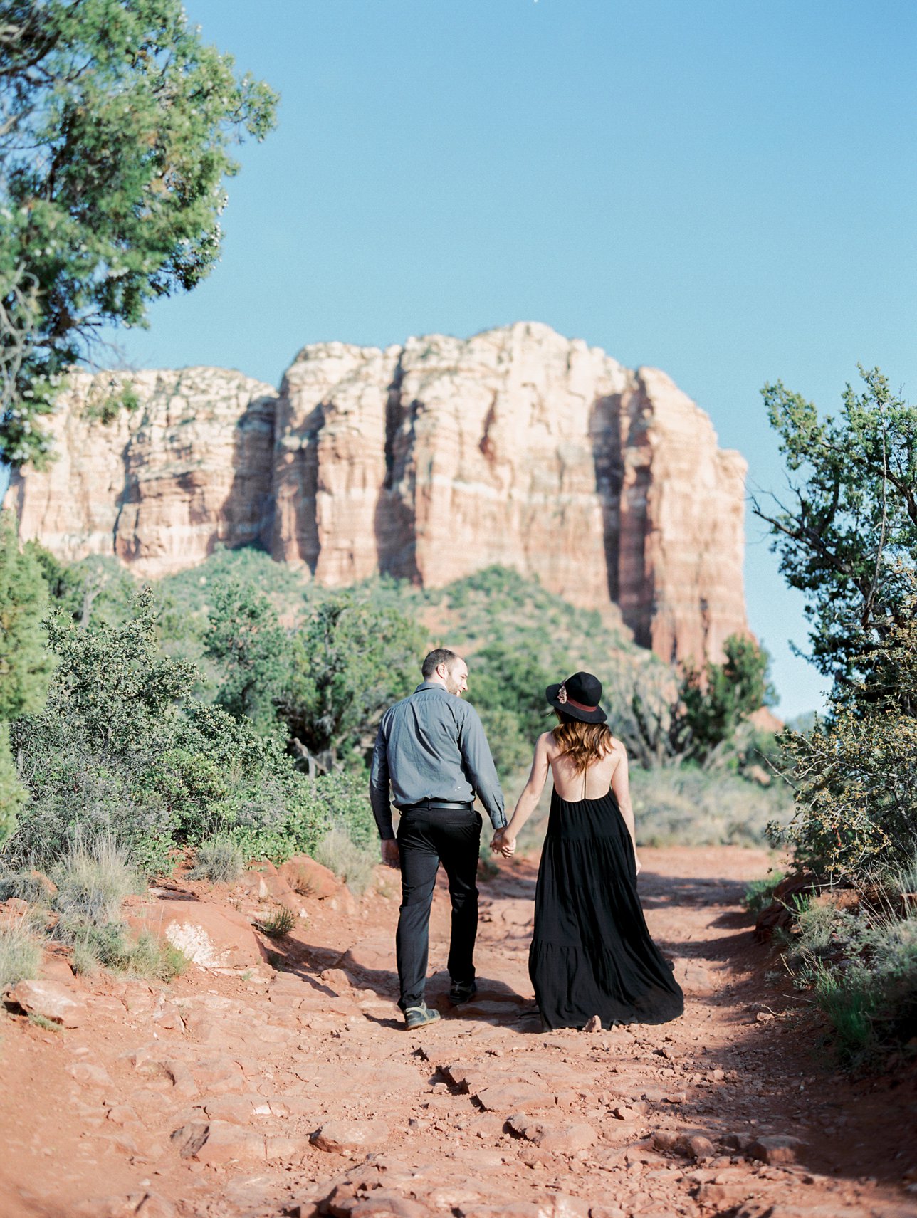 Sedona engagement photos - Scottsdale Wedding Photographer | Rachel Solomon Photography_8765