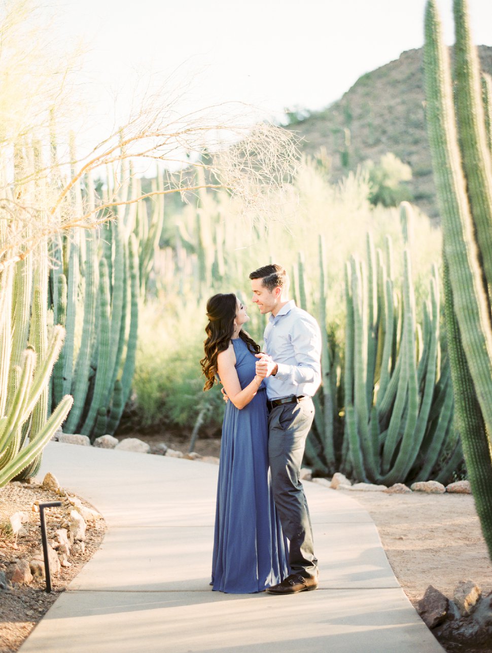 Desert Botanical Garden engagement photos - Rachel Solomon Photography