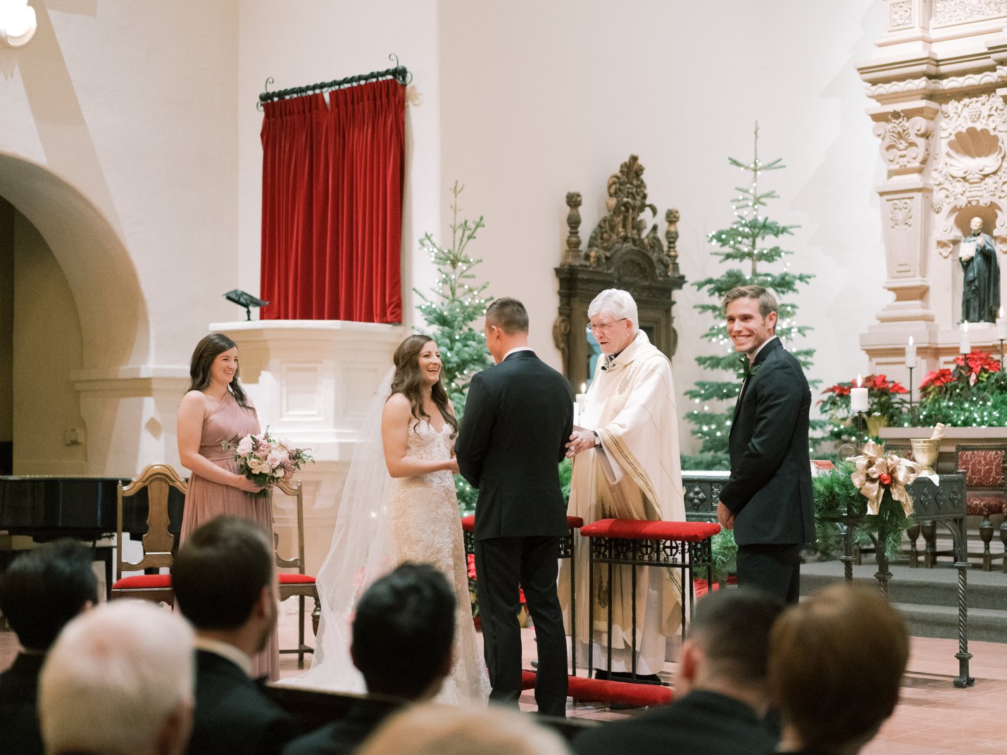 Brophy Chapel wedding - Scottsdale Wedding Photographer - Rachel Solomon Photography